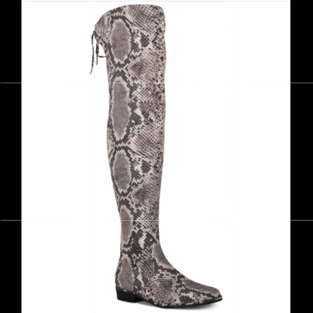 NEW Marc Fisher Humor 2 Chic Snake Print Boots 6